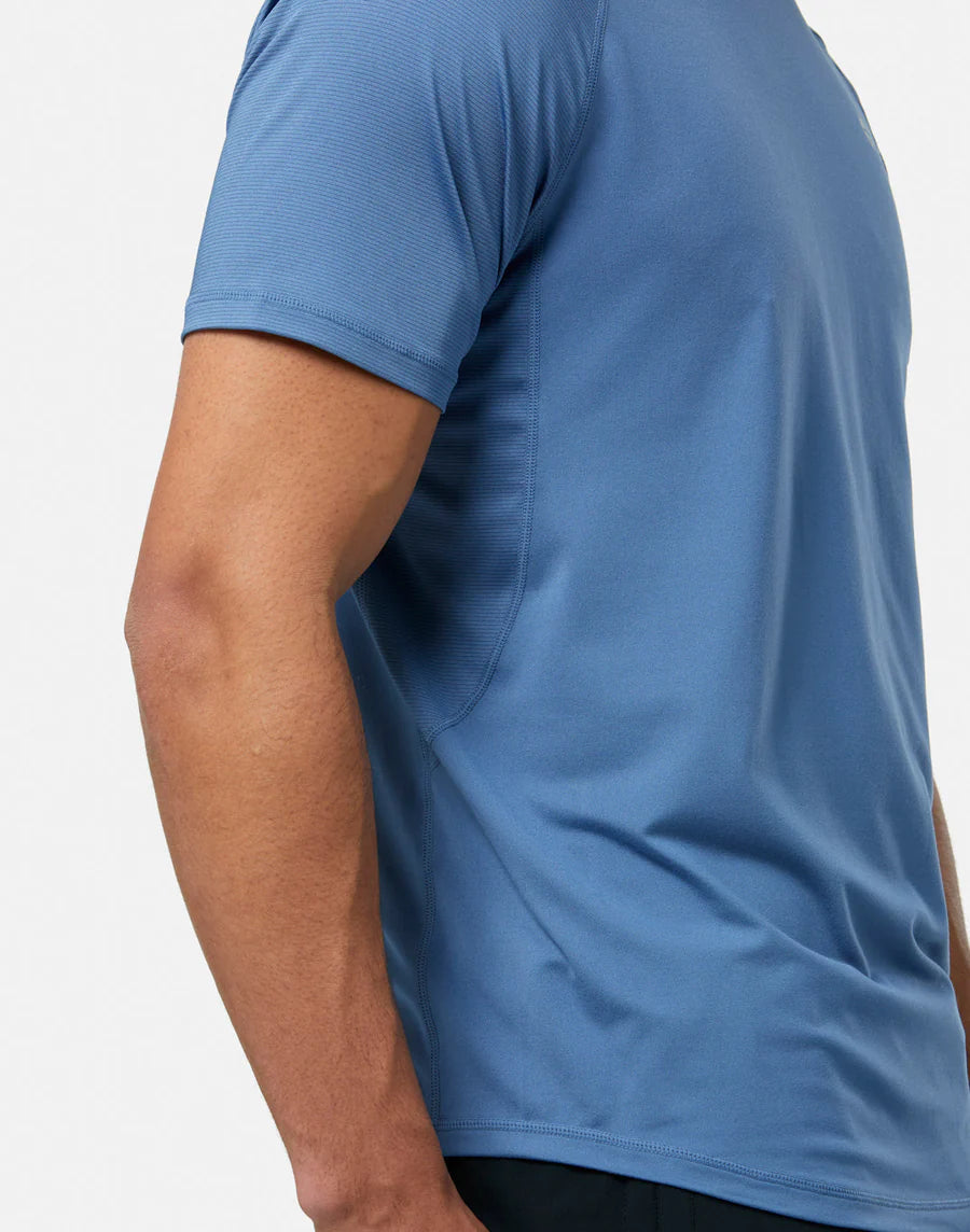 Gym + Coffee Relentless Tee M Oasis Blue