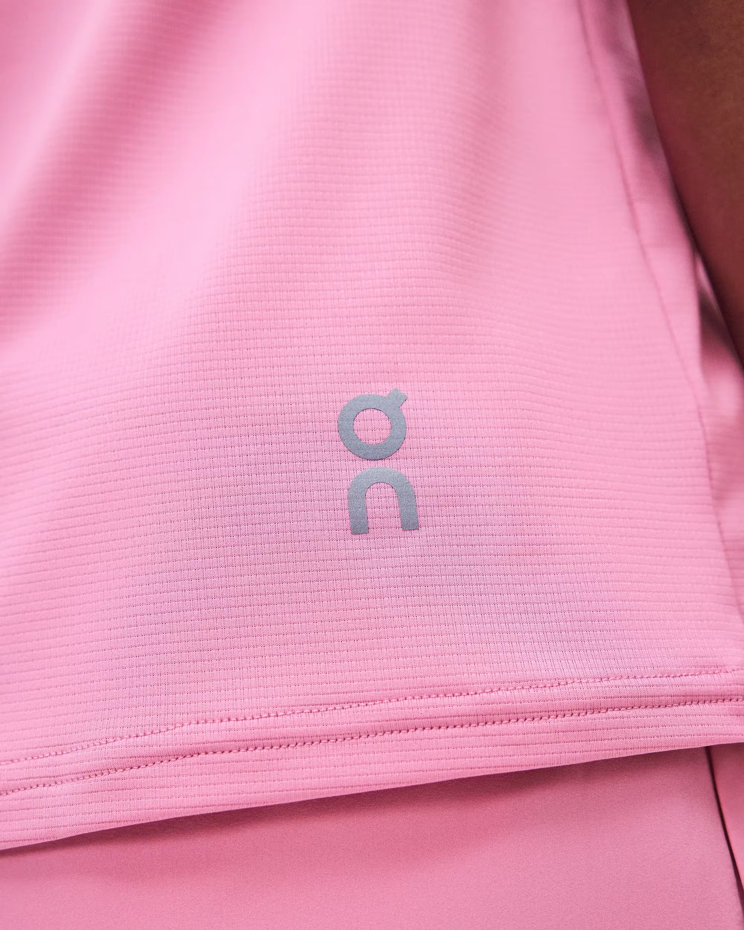 ON Running Core-T SS Tee W Bubblegum