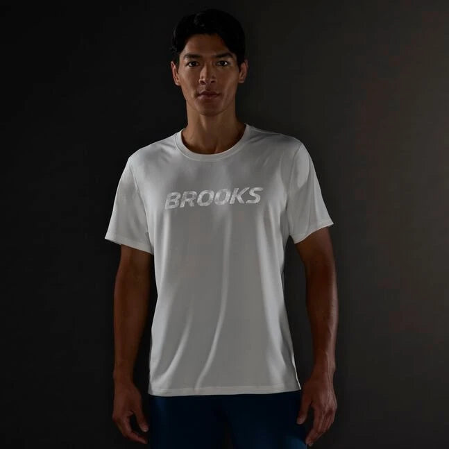 Brooks Dash Reflective Short Sleeve	Men's- Bone/Reflective