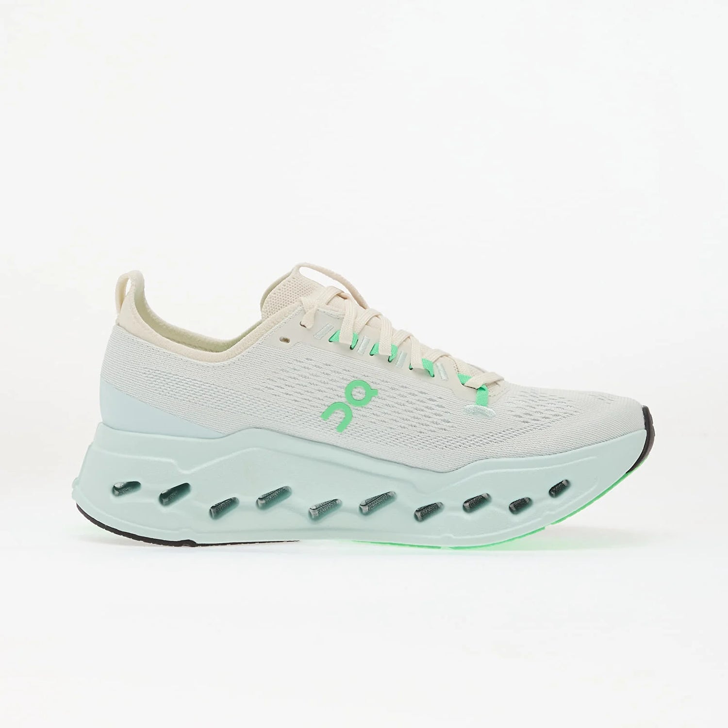 ON Cloudsurfer Max W Ivory/Flurry