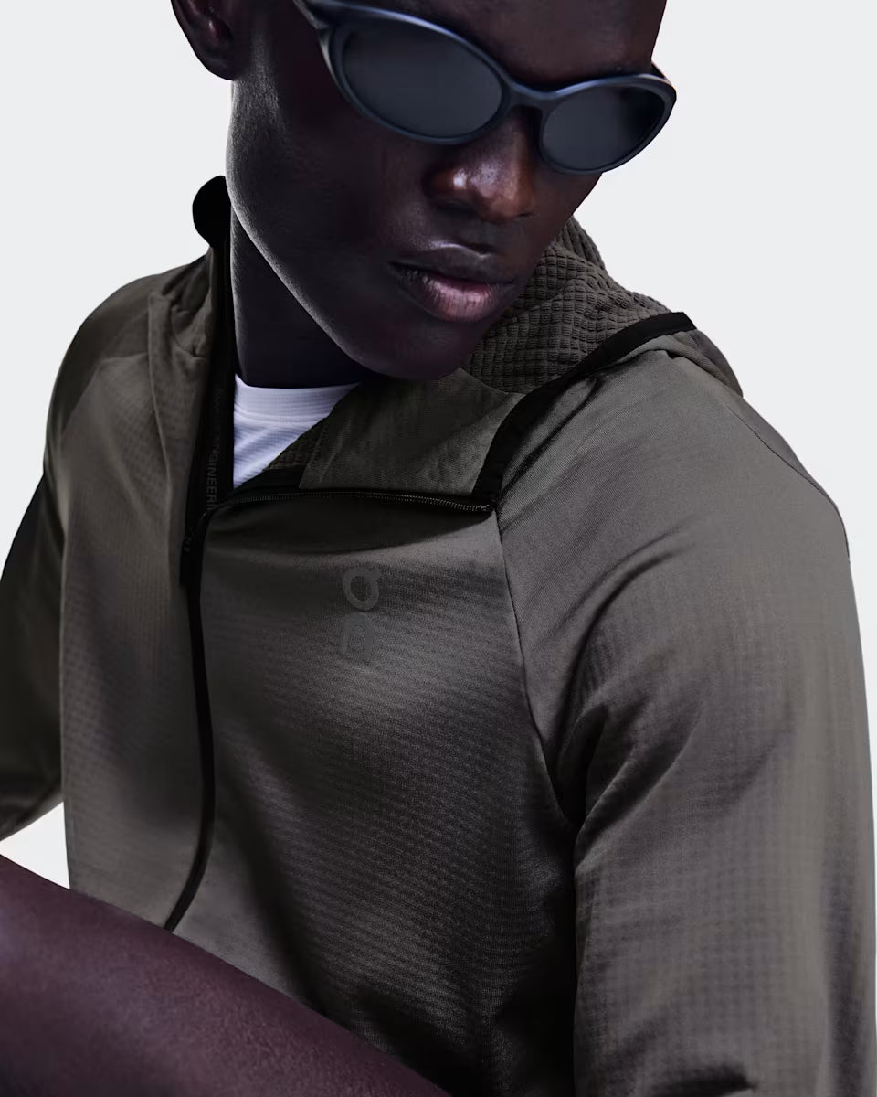 ON Running Climate Zip Hoodie M Ember