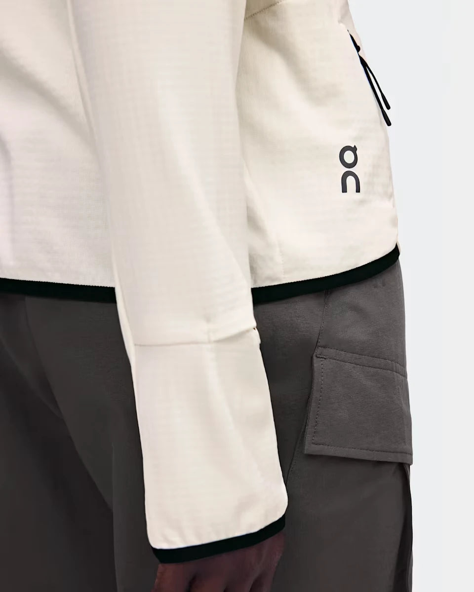 ON Running Climate Zip Hoodie W Hare