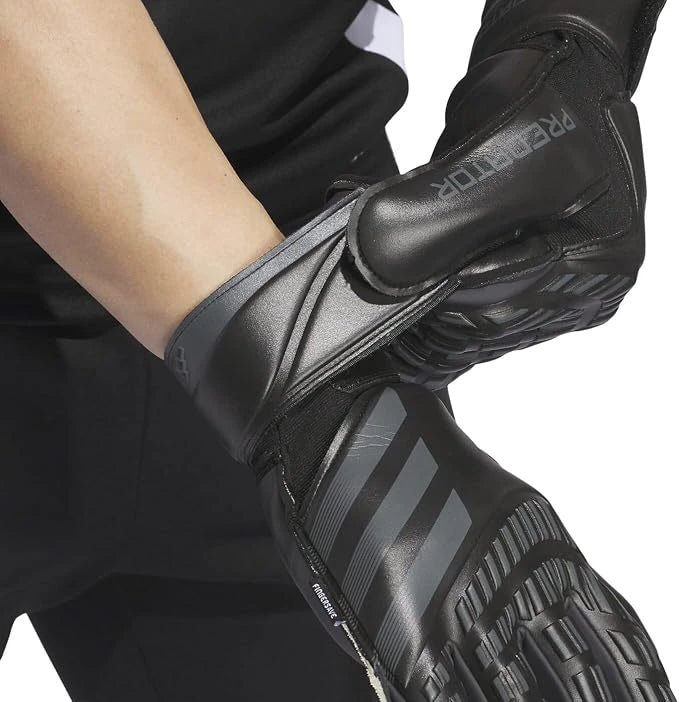 Adidas Predator Match Fingersave Goalkeeper Glove - Black