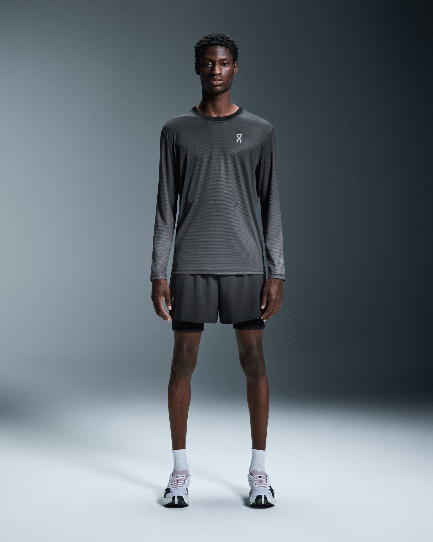 ON Cloud Pace Shorts M Iron