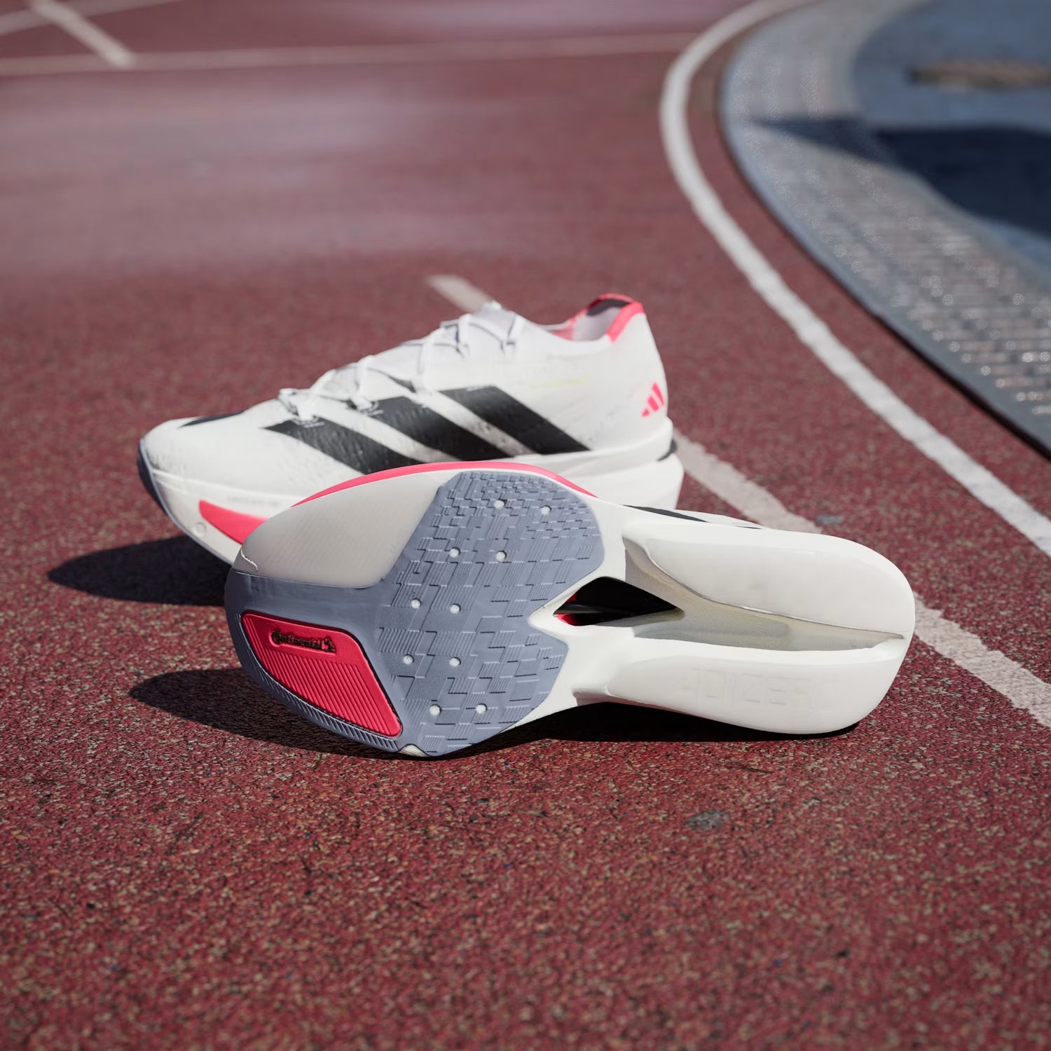  ADIZERO YOUNG KINGホワイト・チームパワーレッド Adidas ADIZERO Prime X3 Strung U White/Red – Armagh Sports