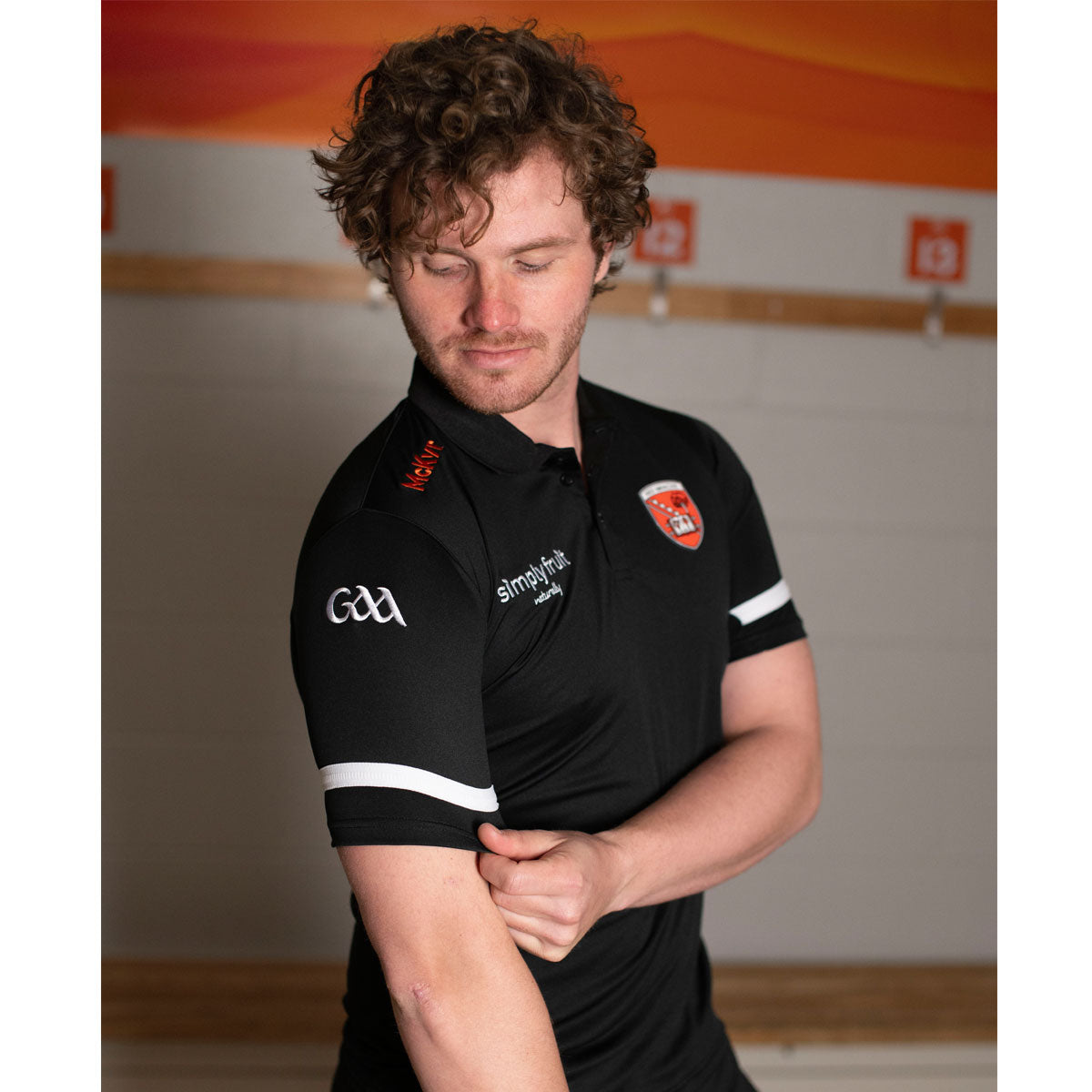 Armagh GAA Official Vital Polo Top Adults Black / White