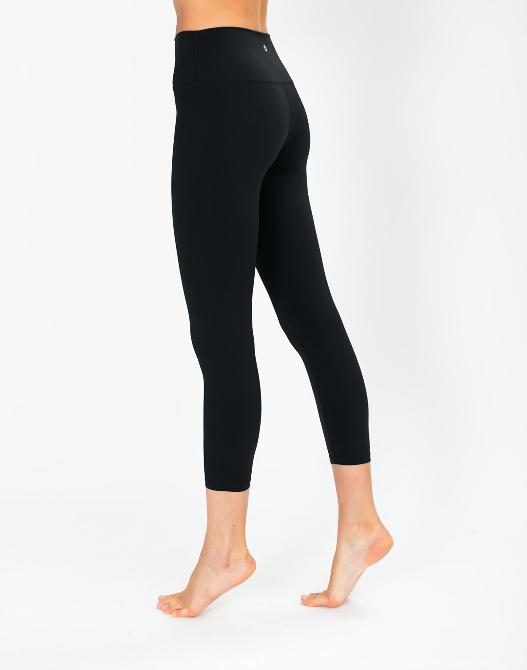 Gym + Coffee Aurora Legging 7/8 W Black