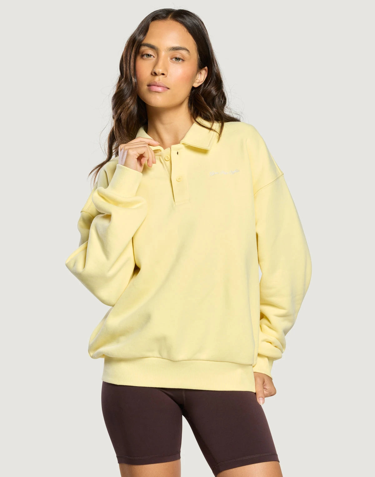 Gym + Coffee Daily Collared Women's Sweatshirt in Pale Vanilla