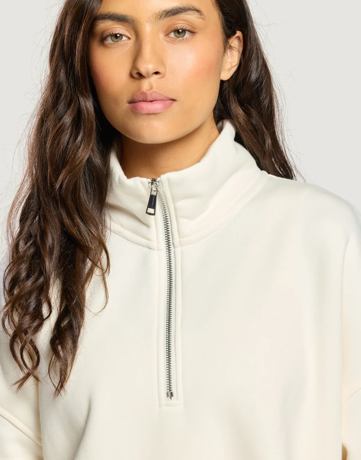 Gym+ Coffee Women's Sierra Half Zip Sweatshirt in Warm White