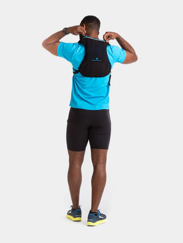 Ronhill OTM Vest Unisex Black / Cyan