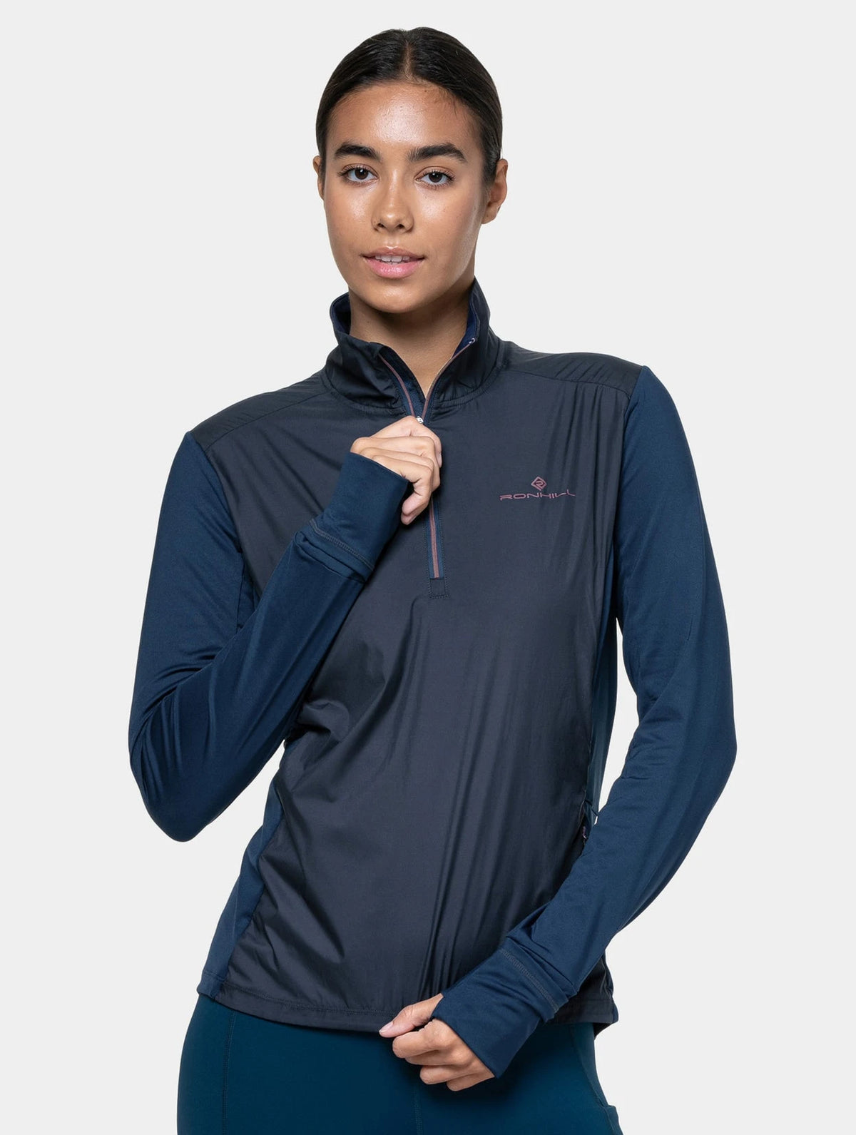 Ronhill Women's Tech Wind-Block 1/2 Zip - Blackcurrant