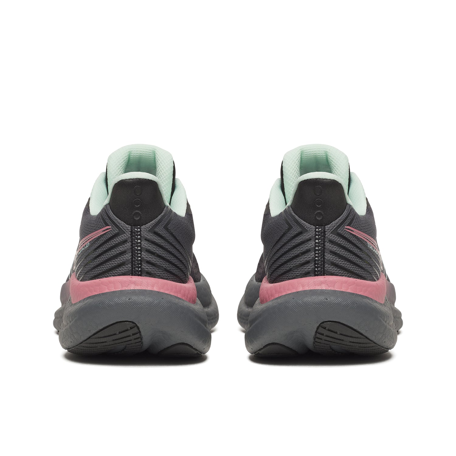 Saucony Triumph 23 Black/Calm