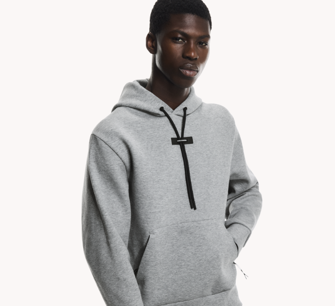 ON Focus Tech Hoodie M Basalt