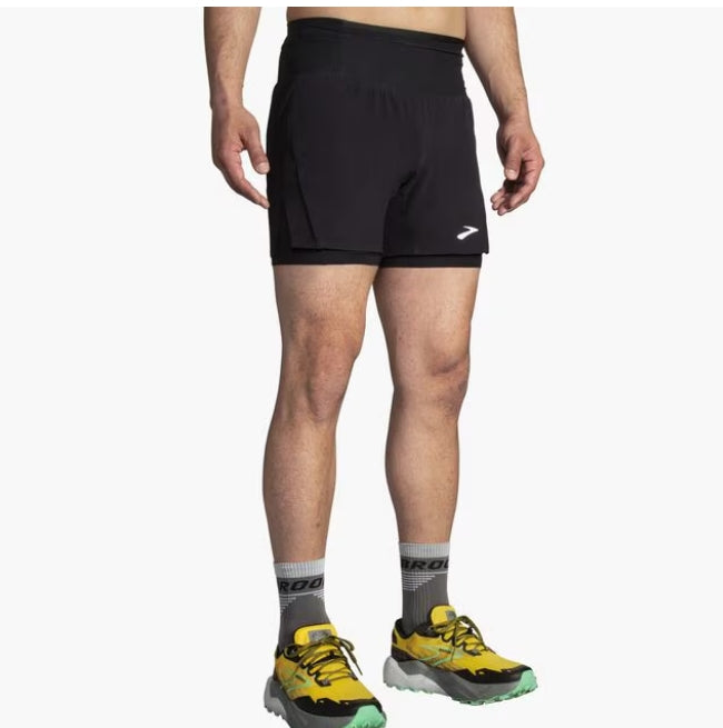 Brooks High Point 5" 2-in-1 Short 2.0 m Black