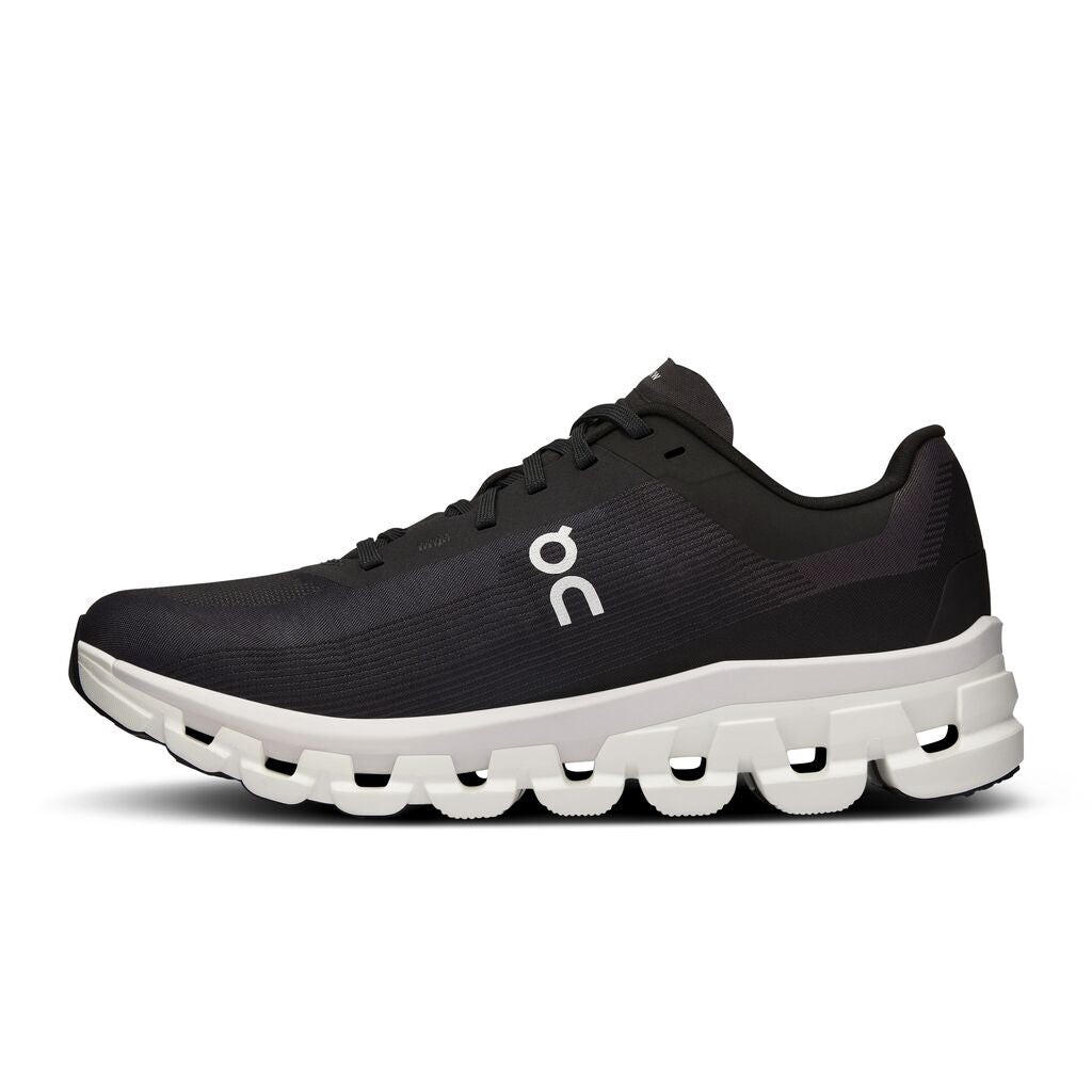 ON Cloudflow 4 W Black/White