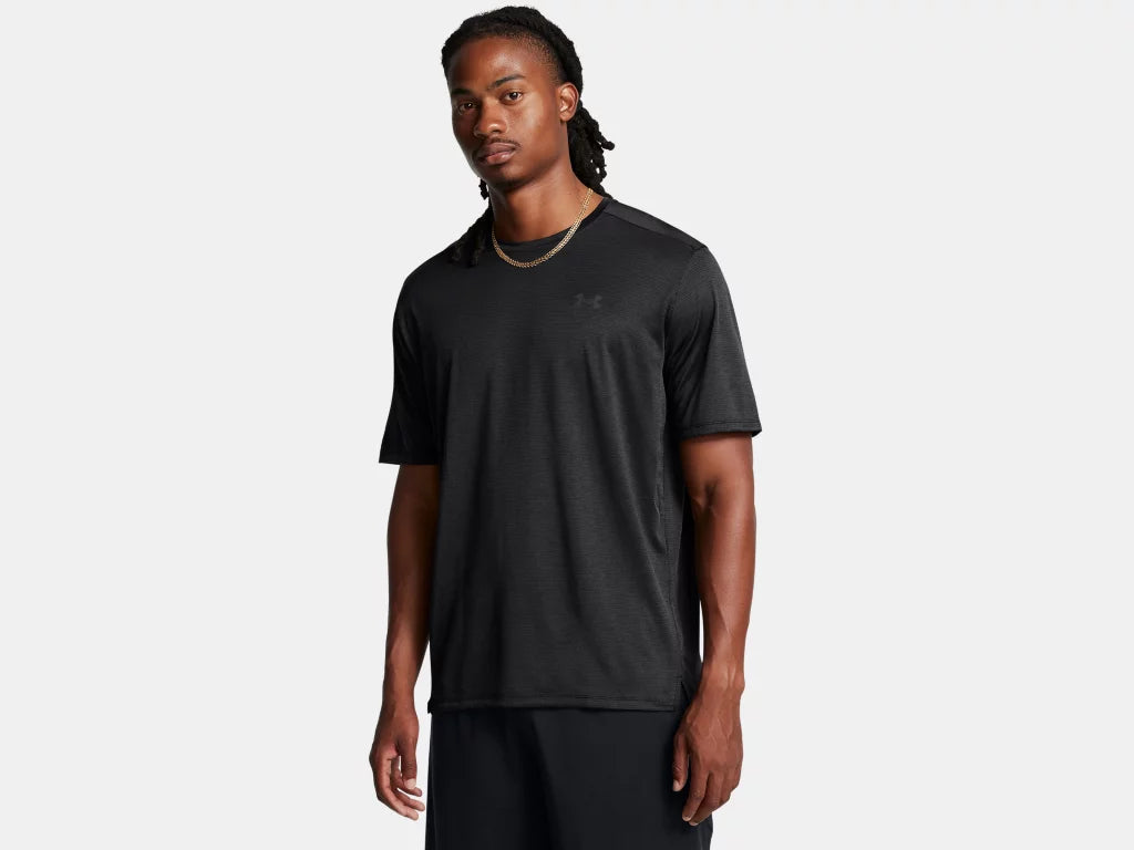 UA Tech™ Vent Short Sleeve M Black