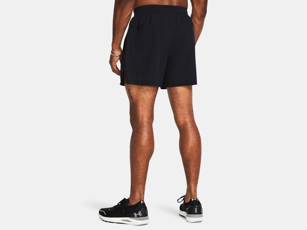 UA Armour Launch 5'' Unlined Shorts M Black