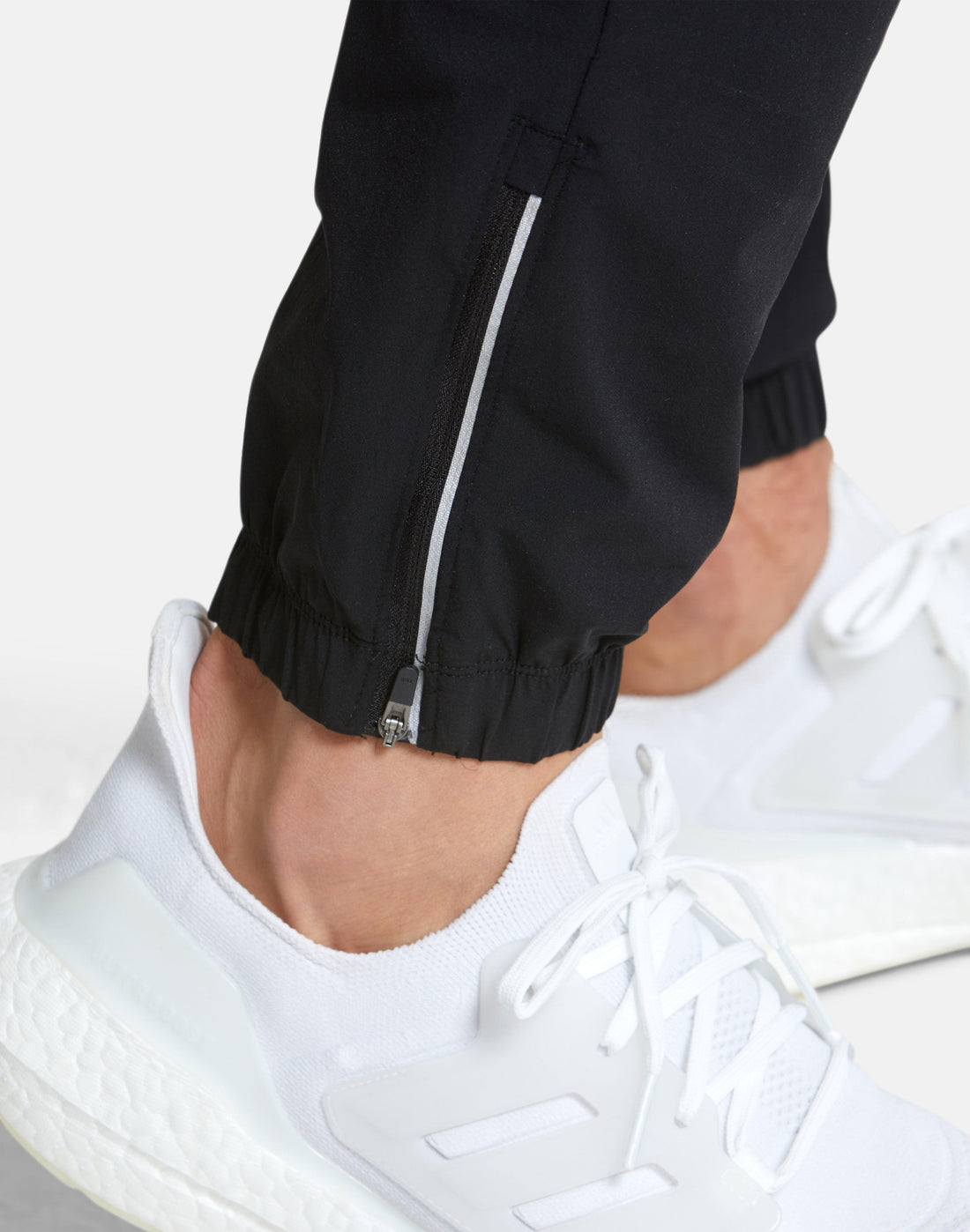 Gym + Coffee In Motion Jogger M Black