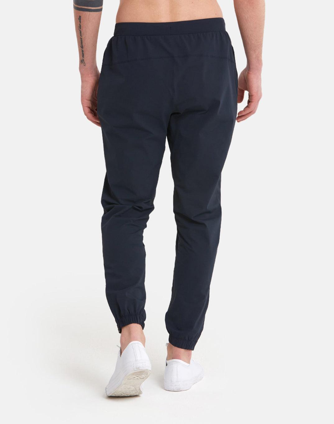 Gym + Coffee In Motion Jogger M Obsidian